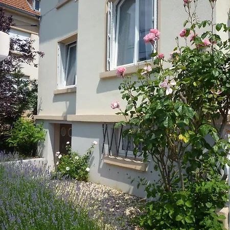 Les Mirabelles Apartment Metz Exterior photo